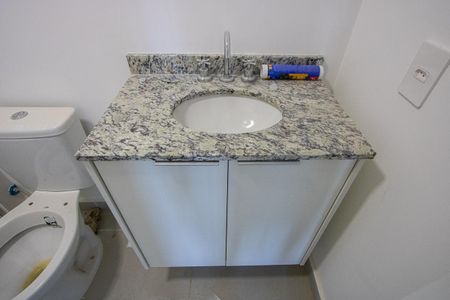 Apartamento para alugar com 68m², 2 quartos e 2 vagasBanheiro social