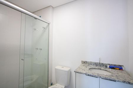 Apartamento para alugar com 68m², 2 quartos e 2 vagasBanheiro social