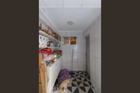 Casa à venda com 150m², 4 quartos e 2 vagas Casa à venda com 150m², 4 quartos e 2 vagasÁrea de Serviço