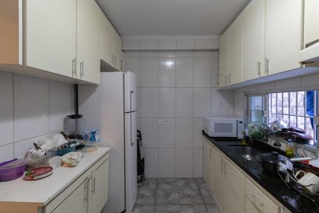 Casa à venda com 150m², 4 quartos e 2 vagas Casa à venda com 150m², 4 quartos e 2 vagasCozinha