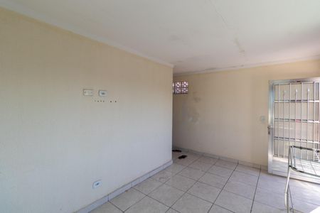 Casa à venda com 150m², 4 quartos e 2 vagas Casa à venda com 150m², 4 quartos e 2 vagasCasa 2 - Sala