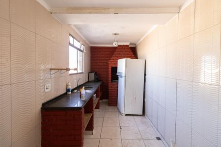 Casa à venda com 150m², 4 quartos e 2 vagas Casa à venda com 150m², 4 quartos e 2 vagasCasa 2 - Cozinha