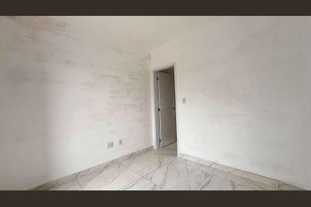 Casa à venda com 65m², 2 quartos e 1 vaga