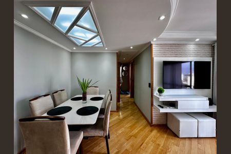 Apartamento à venda com 69m², 3 quartos e 1 vagaSala