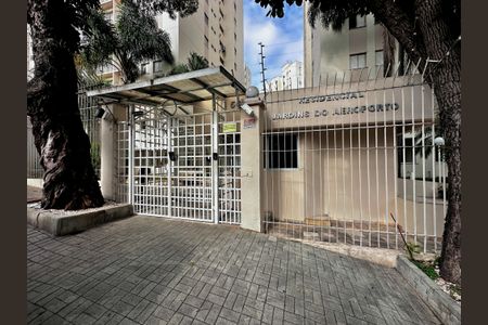 Apartamento à venda com 69m², 3 quartos e 1 vagaFachada