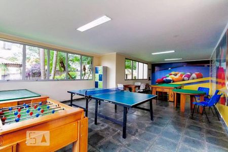 Apartamento à venda com 69m², 3 quartos e 1 vagaÁrea comum