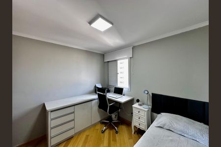 Apartamento à venda com 69m², 3 quartos e 1 vagaQuarto 2