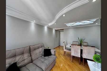 Apartamento à venda com 69m², 3 quartos e 1 vagaSala