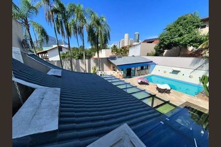 Casa de condomínio à venda com 720m², 5 quartos e 4 vagas