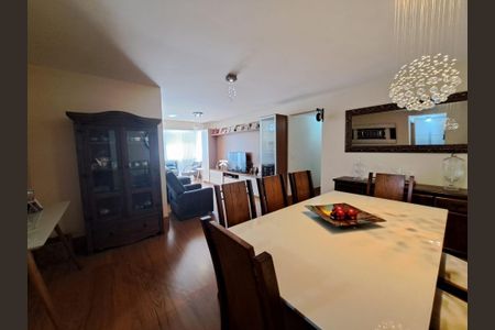 Apartamento à venda com 130m², 3 quartos e 2 vagas