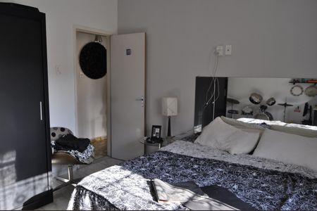 Casa à venda com 260m², 4 quartos e 6 vagasQuarto 4