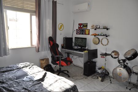 Casa à venda com 260m², 4 quartos e 6 vagasQuarto 4