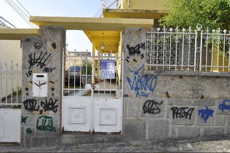 Casa à venda com 260m², 4 quartos e 6 vagasFachada