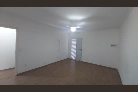 Casa à venda com 200m², 3 quartos e 1 vaga