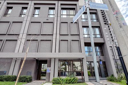 Studio à venda com 71m², 2 quartos e 1 vaga Studio à venda com 71m², 2 quartos e 1 vagaFachada