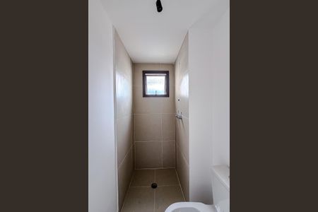 Studio à venda com 71m², 2 quartos e 1 vaga Studio à venda com 71m², 2 quartos e 1 vagaBanheiro da Suíte 1