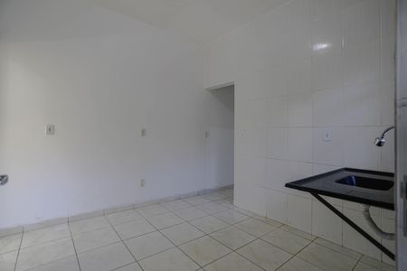 Casa para alugar com 170m², 2 quartos e 6 vagasCozinha
