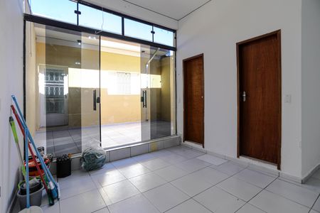 Casa para alugar com 170m², 2 quartos e 6 vagasGaragem