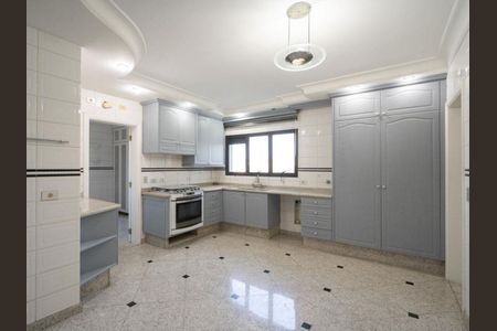 Apartamento à venda com 378m², 4 quartos e 5 vagasCozinha