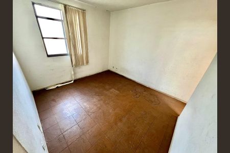 Apartamento à venda com 80m², 2 quartos e 1 vaga Apartamento à venda com 80m², 2 quartos e 1 vagaSala