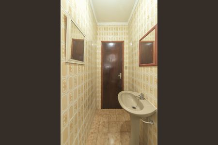 Casa à venda com 144m², 3 quartos e 2 vagasLavabo