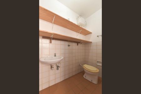 Casa à venda com 144m², 3 quartos e 2 vagasBanheiro de Serviço