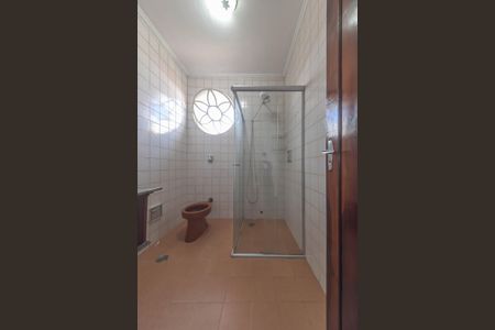 Casa à venda com 144m², 3 quartos e 2 vagasBanheiro da Suíte