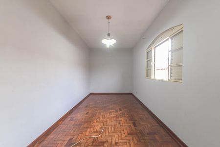 Casa à venda com 144m², 3 quartos e 2 vagasQuarto 2