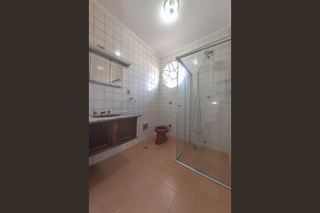 Casa à venda com 144m², 3 quartos e 2 vagasBanheiro da Suíte