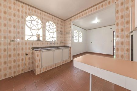 Casa à venda com 144m², 3 quartos e 2 vagasCozinha