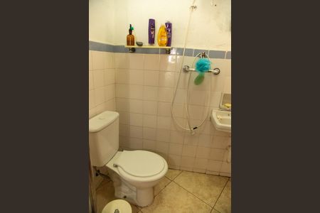 Casa à venda com 167m², 4 quartos e 3 vagas Casa à venda com 167m², 4 quartos e 3 vagasBanheiro 3