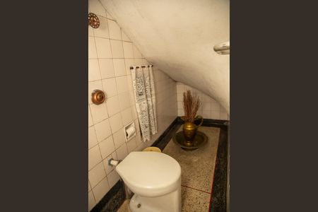 Casa à venda com 167m², 4 quartos e 3 vagas Casa à venda com 167m², 4 quartos e 3 vagasBanheiro 4