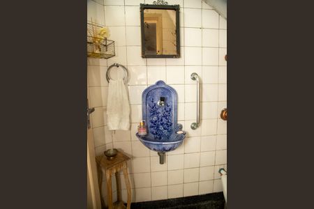 Casa à venda com 167m², 4 quartos e 3 vagas Casa à venda com 167m², 4 quartos e 3 vagasBanheiro 4