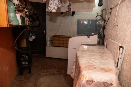 Casa à venda com 167m², 4 quartos e 3 vagas Casa à venda com 167m², 4 quartos e 3 vagasÁrea de Serviço