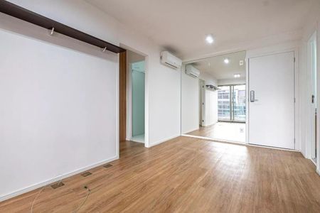 Apartamento à venda com 44m², 1 quarto e 1 vagaFoto 04