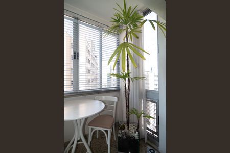 Apartamento à venda com 100m², 3 quartos e sem vagaSala