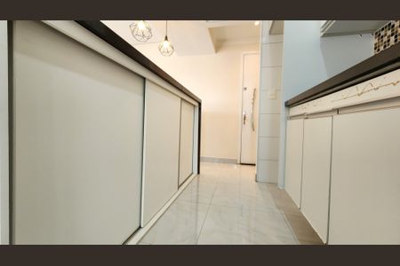 Apartamento para alugar com 67m², 2 quartos e 2 vagas Apartamento para alugar com 67m², 2 quartos e 2 vagasCozinha