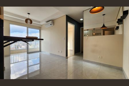 Apartamento para alugar com 67m², 2 quartos e 2 vagas Apartamento para alugar com 67m², 2 quartos e 2 vagasSala