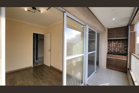 Apartamento para alugar com 67m², 2 quartos e 2 vagas Apartamento para alugar com 67m², 2 quartos e 2 vagasVaranda