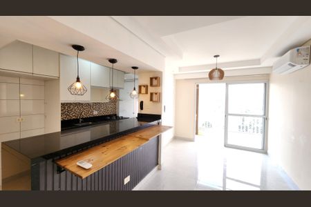 Apartamento para alugar com 67m², 2 quartos e 2 vagas Apartamento para alugar com 67m², 2 quartos e 2 vagasSala