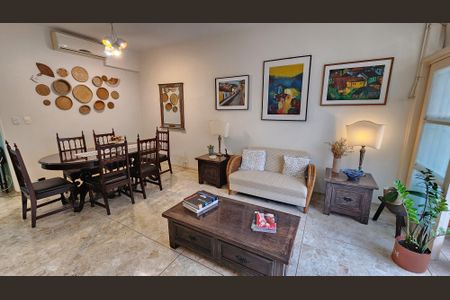 Apartamento para alugar com 163m², 3 quartos e 1 vagaSala