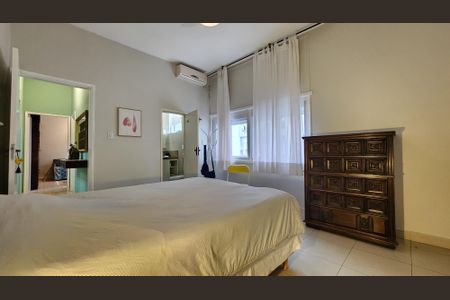 Apartamento para alugar com 163m², 3 quartos e 1 vagaSuíte