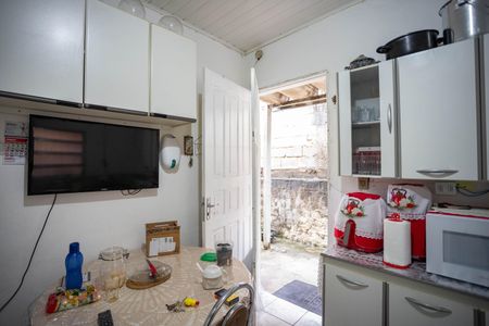 Casa à venda com 72m², 2 quartos e 2 vagas Casa à venda com 72m², 2 quartos e 2 vagasCozinha