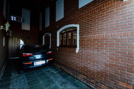 Casa à venda com 240m², 3 quartos e 3 vagas Casa à venda com 240m², 3 quartos e 3 vagasGaragem