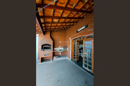 Casa à venda com 240m², 3 quartos e 3 vagasEspaço Gourmet