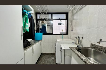 Apartamento à venda com 240m², 4 quartos e 3 vagasÁrea de Serviço