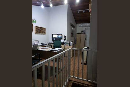 Casa à venda com 250m², 3 quartos e 5 vagas