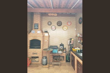 Casa à venda com 250m², 3 quartos e 5 vagas