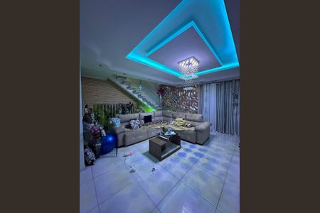 Casa à venda com 190m², 3 quartos e 6 vagas