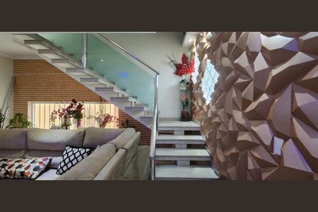 Casa à venda com 190m², 3 quartos e 6 vagas